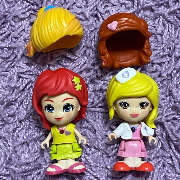 Vtech flipsies lot; 2 dolls, accessories, scale & convertible car / rock stage - Picture 12 of 13